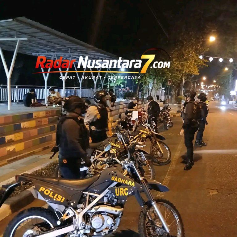 1790474111161